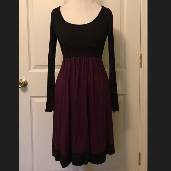 Ophelia Dresses & Skirts - Ophelia Black & Wine Colored Dress